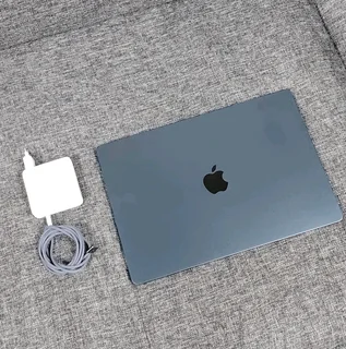 15-Inch MacBook Air M2 8GB 256GB