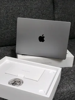 14-Inch MacBook Pro M3 Chip 8GB 512GB (CASH or SWOP)