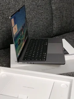 14-Inch MacBook Pro M3 Chip 8GB 512GB (CASH or SWOP)