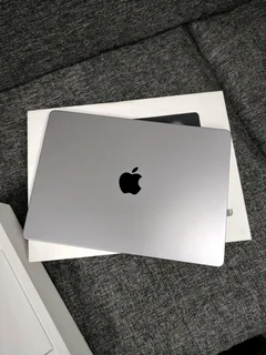 14-Inch MacBook Pro M3 Chip 8GB 512GB (CASH or SWOP)