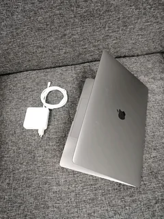 16-Inch MacBook Pro 2019 | intel Core i9 CPU | 16GB RAM | 1TB Storage