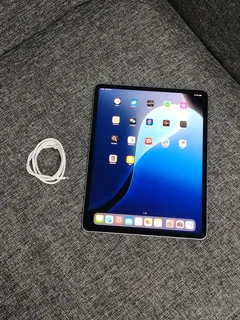 iPad Pro 12.9-Inch 5th Gen M1 256GB WiFi