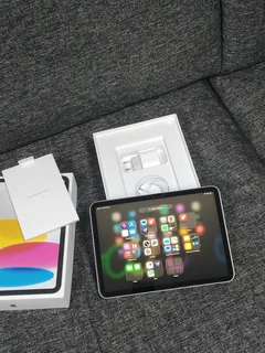 iPad A16 128GB WiFi | New Condition