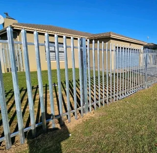 Palisade Fencing and Gates