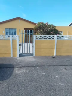 Palisade Padestrian Gate