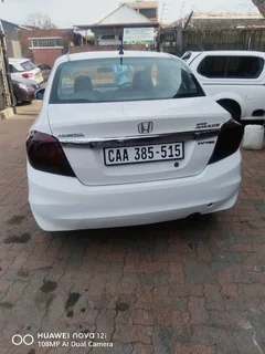 2016 Honda Amaze Hatchback