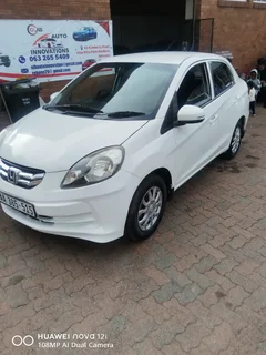 2016 Honda Amaze Hatchback