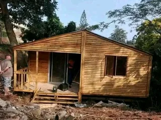 2 Bedrooms 0687755560 Bathroom Kitchen open plan and