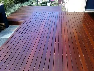 3 bedrooms 0656543000 Bathroom Kitchen open plan