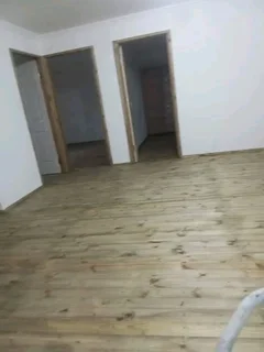 3 Bedrooms 2 Bedrooms 071 798 8529