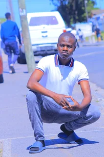 30 Years Old Looking For Job Packing