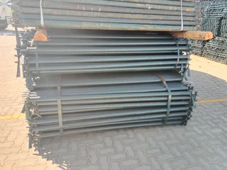  HIT THE MARK WITH THE BEST!  Superior Formwork Materials! 