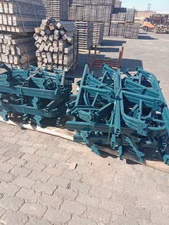  BUILDING JUST GOT EASIER!  Expert Formwork Solutions! 