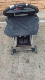 BABY PRAM / STROLLER