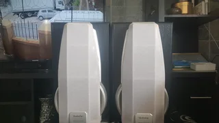 Pair of Technics Speakers