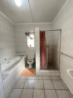 Garden Cottage Summerstrand - rooms to rent