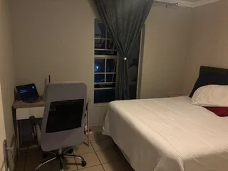 2 bedroom apartment in Rooihuiskraal North Amberfiel