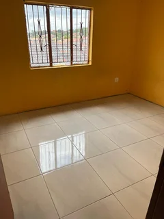 Rooms with end suites