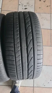 275/40 R20 used Bridgestone Dueller tyres. Call/whatsapp The Tyre Angel 0734170832