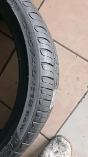 205/40 R18 pirelli runflat tyres in mint condition. Call/whatsapp The Tyre Angel 0734170832
