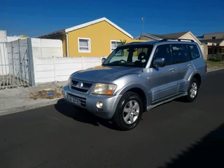 2006 Mitsubishi Pajero 3.2 DID 4×4 Automatic 7 seater