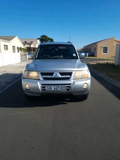 2006 Mitsubishi Pajero 3.2 DID 4×4 Automatic 7 seater