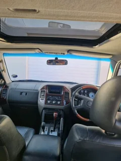 2006 Mitsubishi Pajero 3.2 DID 4×4 Automatic 7 seater