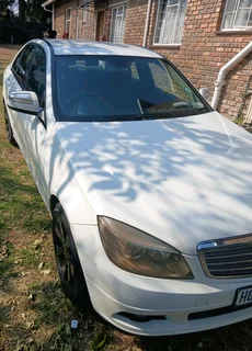 Mercedes benz C200 R80000