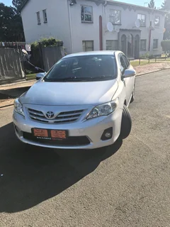 Toyota corolla 2013 2liter auto