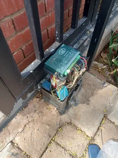 Electric fencing &amp; gate motor installation and repairs