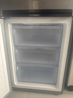 Fridge - Ad posted by Siphokazi Manana