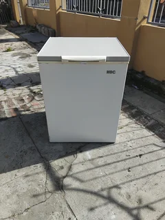 177litres chest freezer delivery optional