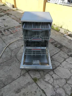 Bosch dishwasher series 4 delivery optional