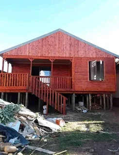 Steve Wendy&#39;s and Log homes