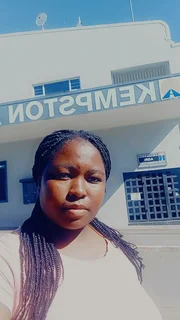 Looking for a job, 2 days a week.. Tuesday qnd Thursday