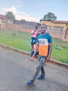 I&#39;m looking job as driver