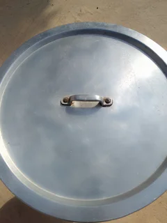 Pot - Ad posted by Maya