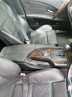 5 series BMW 523i 2006 Model automatic