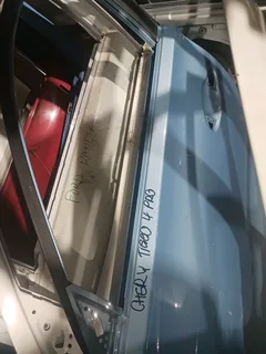 CHERRY TIGO 4 PRO DOOR