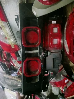 LAND ROVER DEFENDER TAIL LIGHT LH
