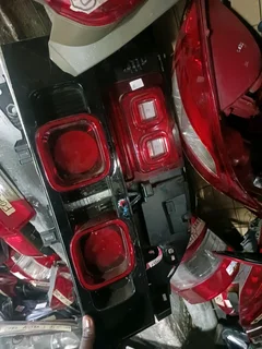 LAND ROVER DEFENDER TAIL LIGHT LH