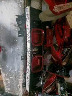 LAND ROVER DEFENDER TAIL LIGHT LH