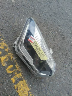 ISUZU DMAX 2018 HEADLIGHT