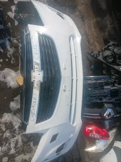 CHEVROLET CRUZE COMPLETE FRONT BUMPER