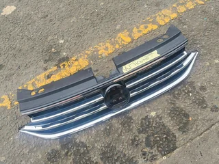 VW TIGUAN GRILL 2023-2025