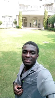 Am phinias lutepo looking for garden job