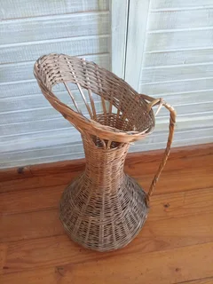 Wicker Decor R150