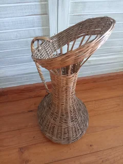 Wicker Decor R150