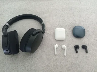 Earphones Bundle For Sale R500/R800/R1400 Each