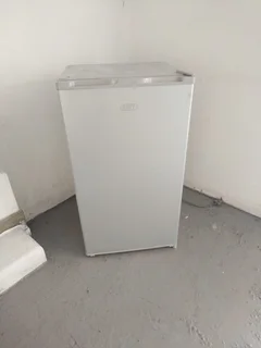 Defy (Bar) Refrigerator 93L